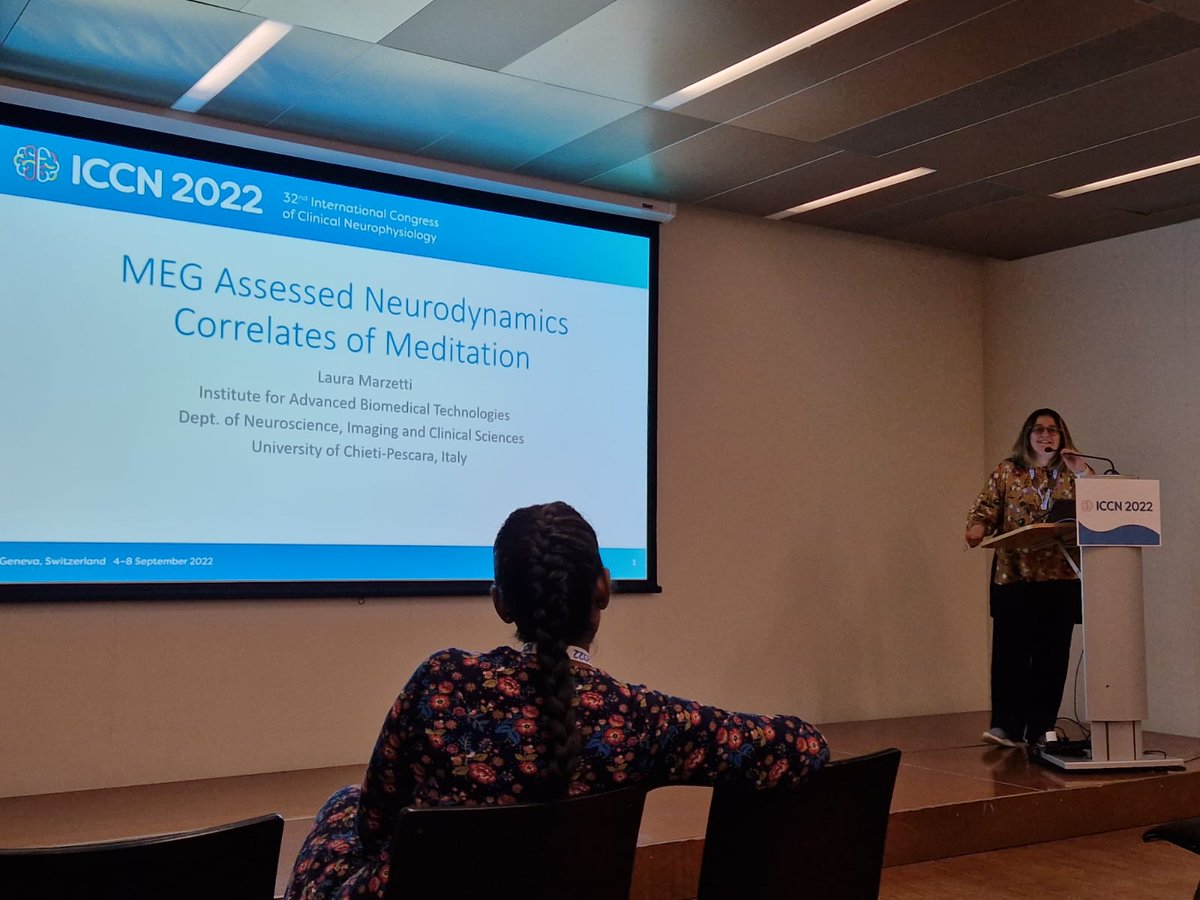 How does the #brain modify its functional and structural properties due to extensive #meditation practice? 🧠🧘‍♀️

At #iccn2022 <a href="/MarzettiLaura/">Laura Marzetti (she/her)</a> is showing our latest results on it! Breathe in, breathe out!! 🪷