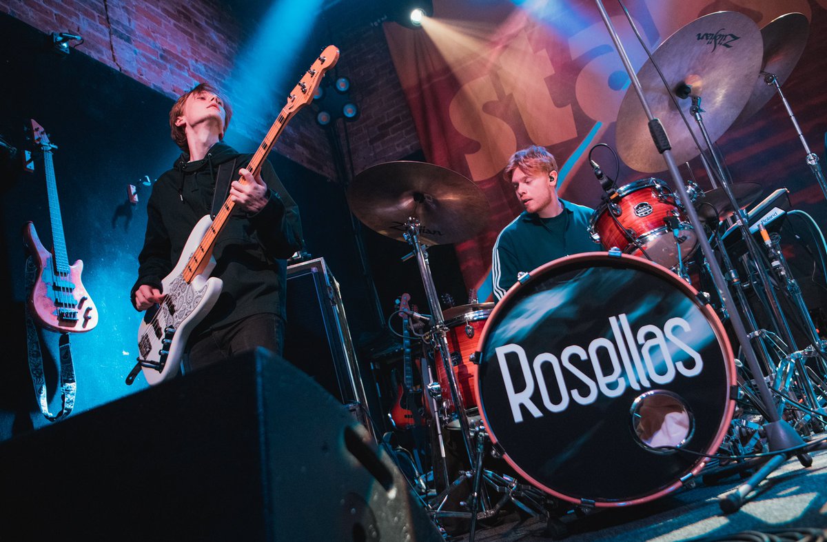 .<a href="/RosellasBand/">Rosellas</a> kicking off their <a href="/Starsailorband/">Starsailor Official</a> tour support in style in Southampton 📸 <a href="/rmurphyphoto/">Rhona</a>
