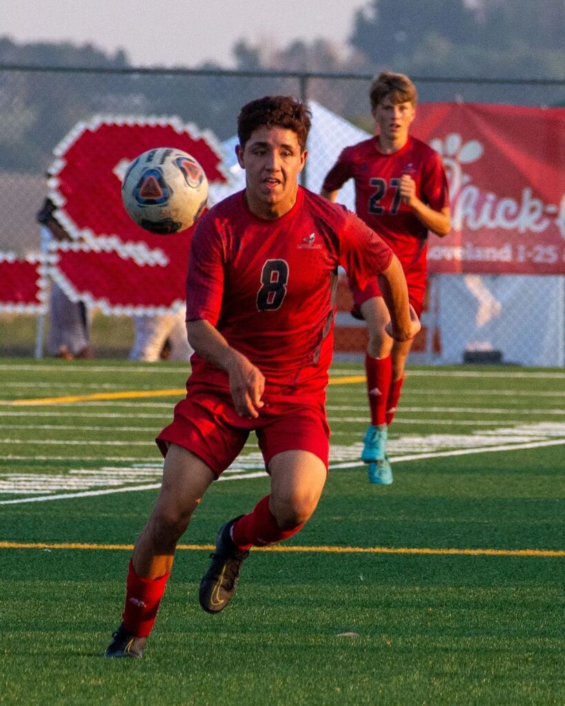 pomranka's tweet photo. A few photos of @lovelandpride boys #soccer. https://t.co/RIpSs43xRf https://t.co/tHHgXnBPNW