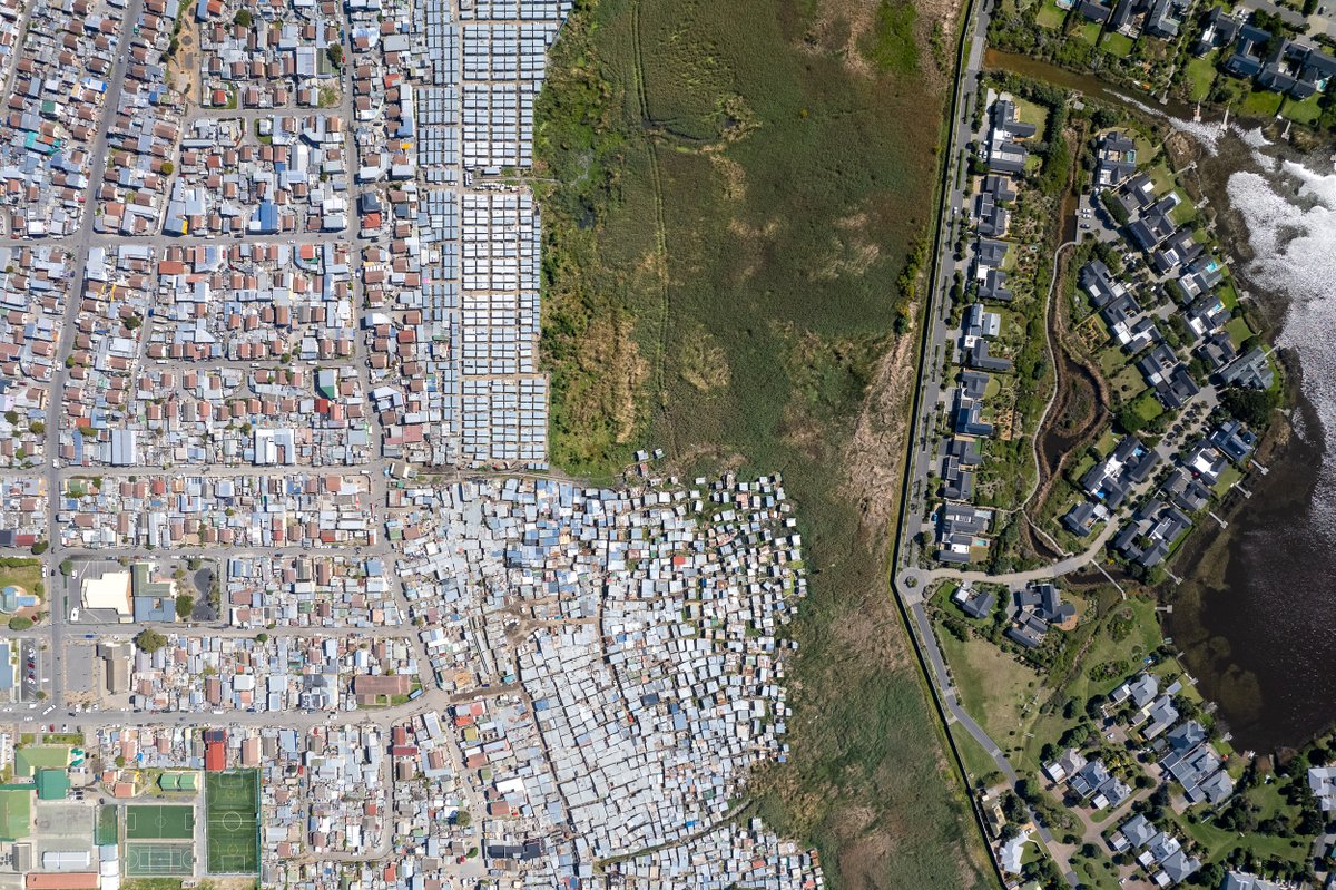 Unequal Scenes tweet media