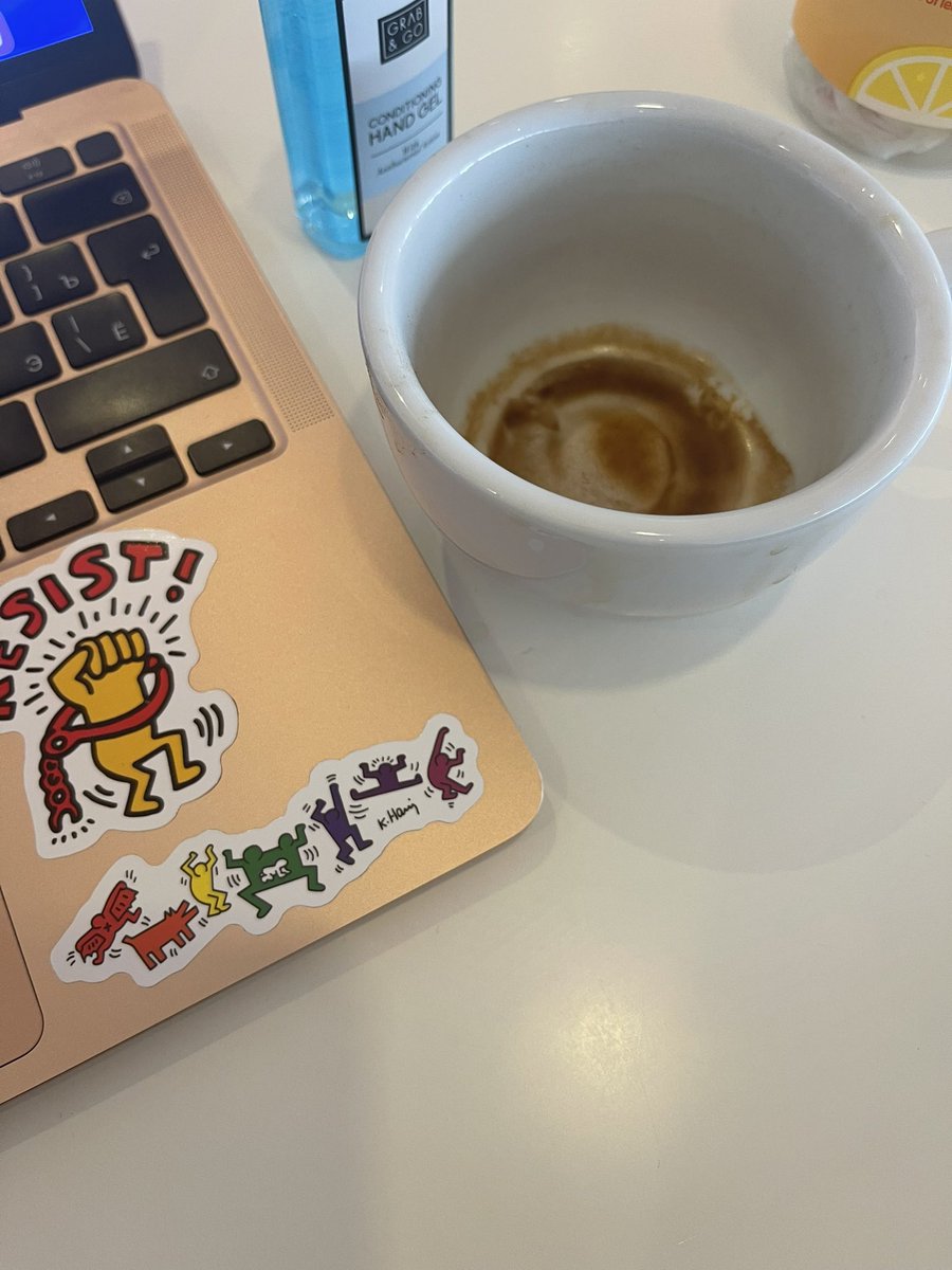 md_artart's tweet photo. Third coffee and delayed flight

Guess where I am going?!😉 https://t.co/qZ7FZSjLRh