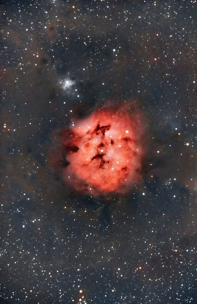 Hi All,
Spent a few hours between cloud capturing the Cocoon Nebula

IC 5146, Sh 2-125

The Cocoon Nebula is between 3300 and 4000 light years from Earth. Located in the constellation of Cygnus, it is about 15 light years in diameter. .