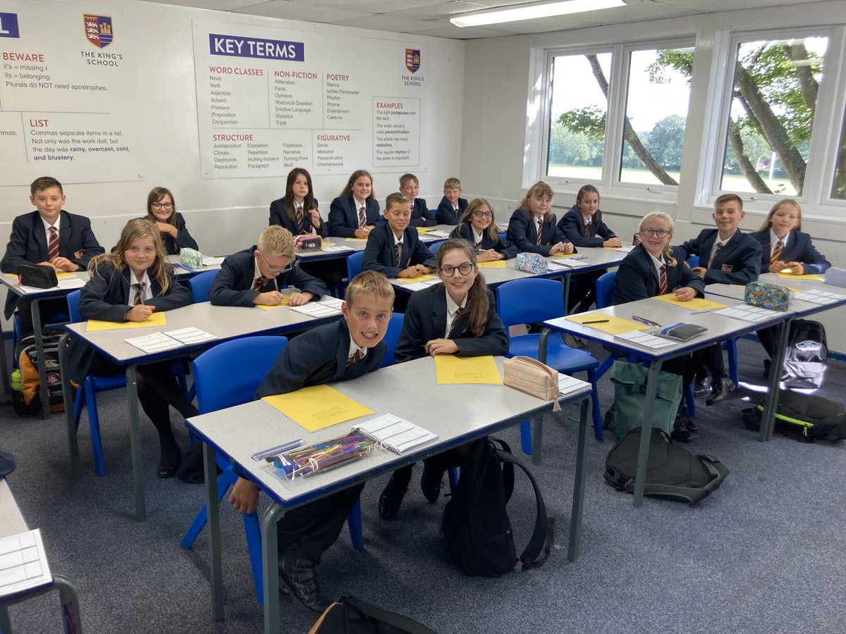 PATKingsSchool's tweet image. Our Year 7 students have had a brilliant first day at King's and so many of them wanted to be "Twitter Stars", so here are some of them enjoying their first Maths, Science and English lessons. ⭐️ #firstdayofhighschool