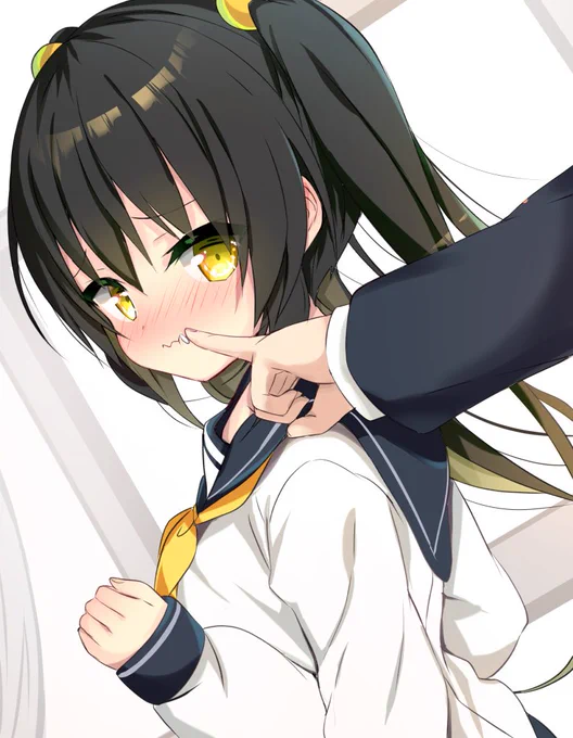 ごはん粒ついてる 