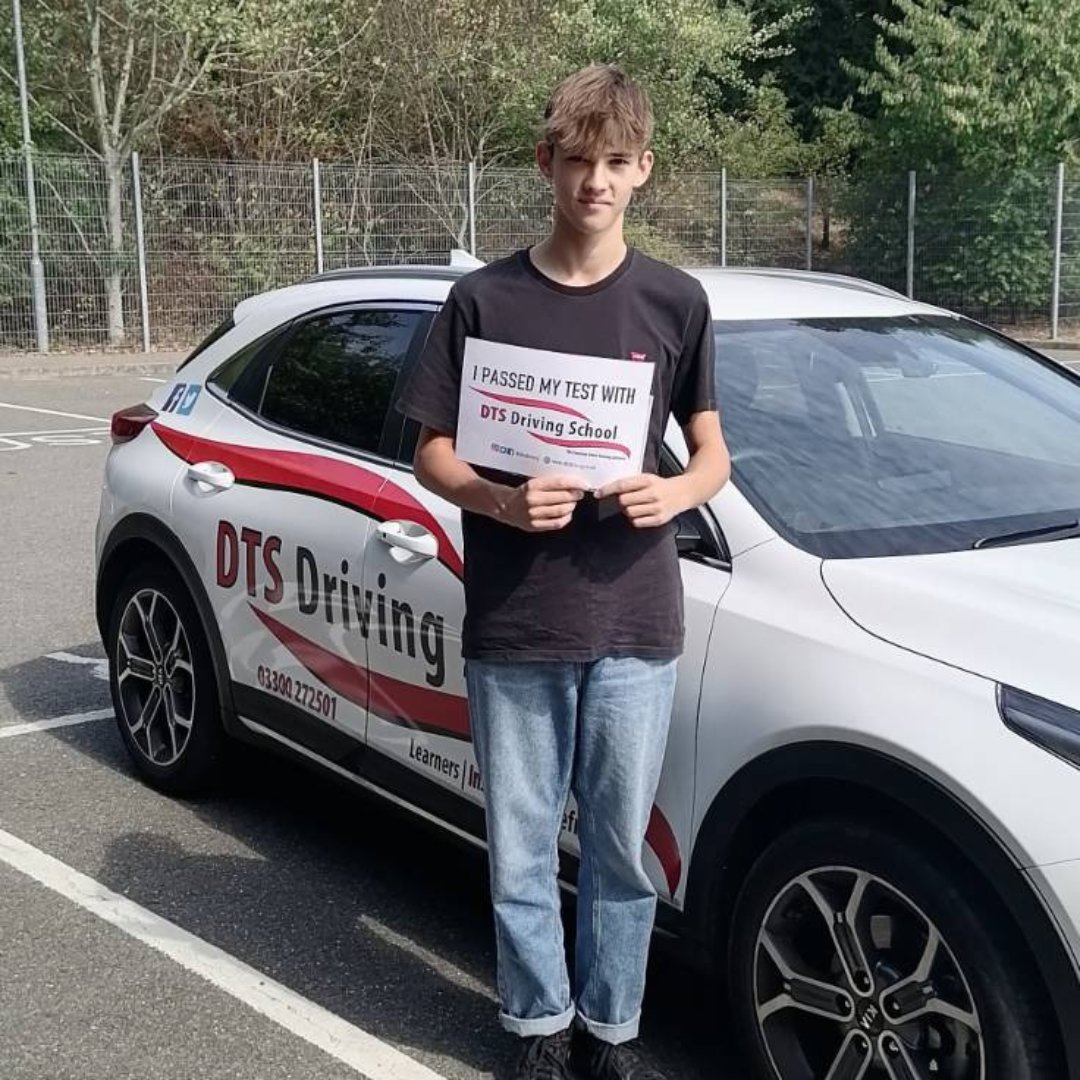 dtsdriving's tweet photo. Congratulations to Jack, who passed his test first time last week! 🥳🚗

#drivingtest #pass #firsttimepass #drivinglessons #drivinginstructor #dtsdrivingschool https://t.co/LJEHTFb98H