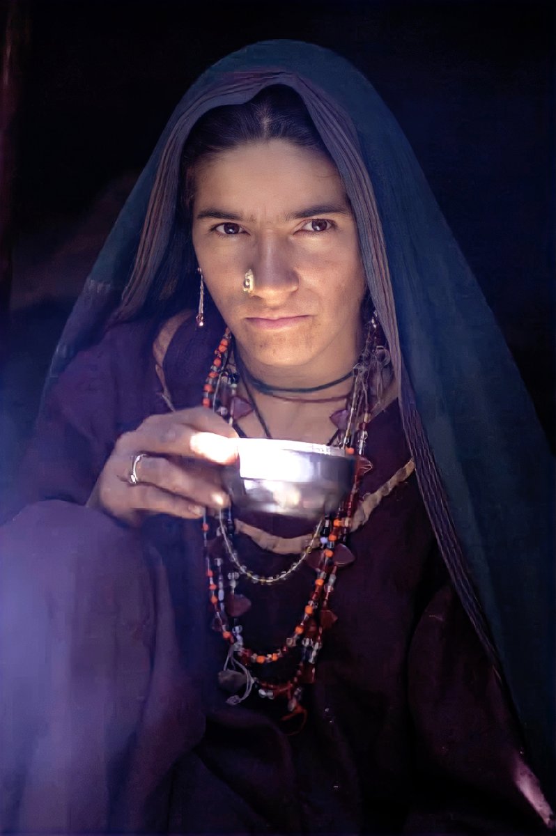 BabelColour tweet media