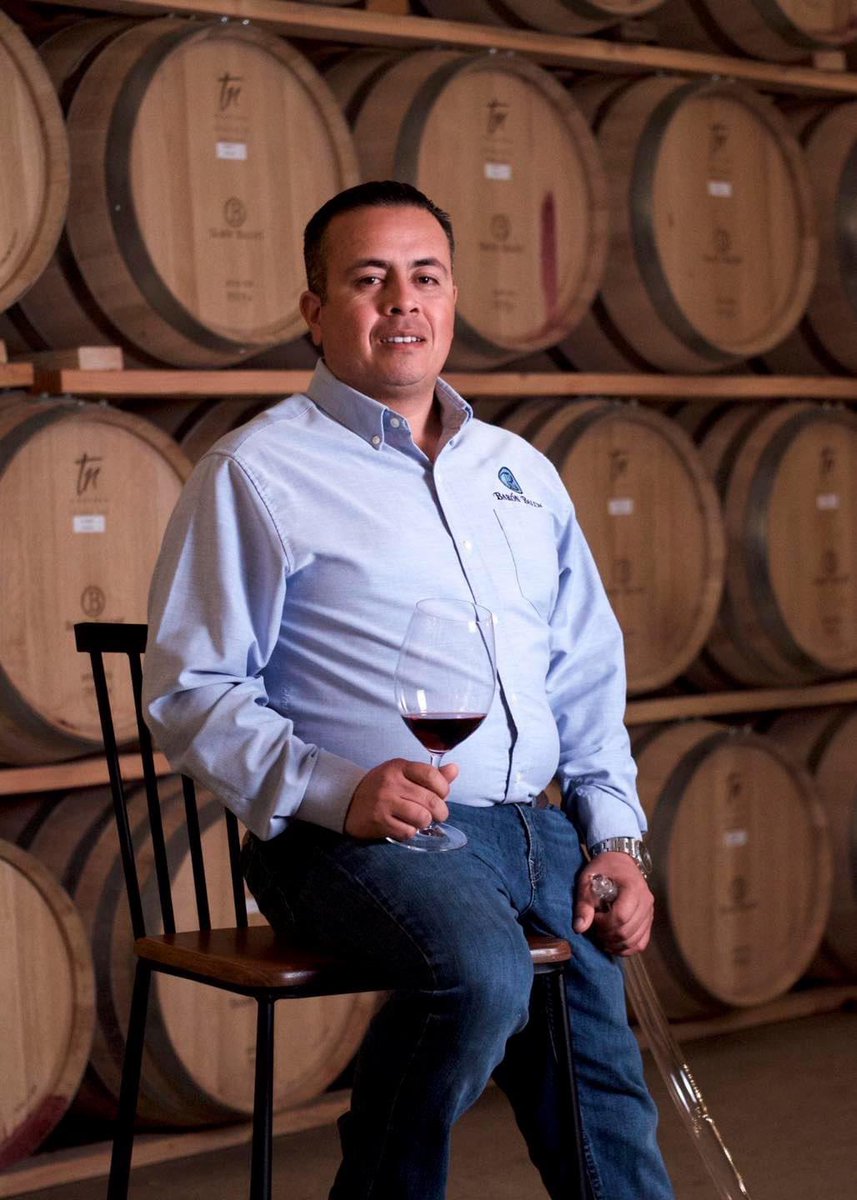 ¡Feliz Día del Enólogo! 🍇 Muchas felicidades en su día a nuestro enólogo Oscar Delgado 🍷

#baronbalche #diadelenologo #valledeguadalupe