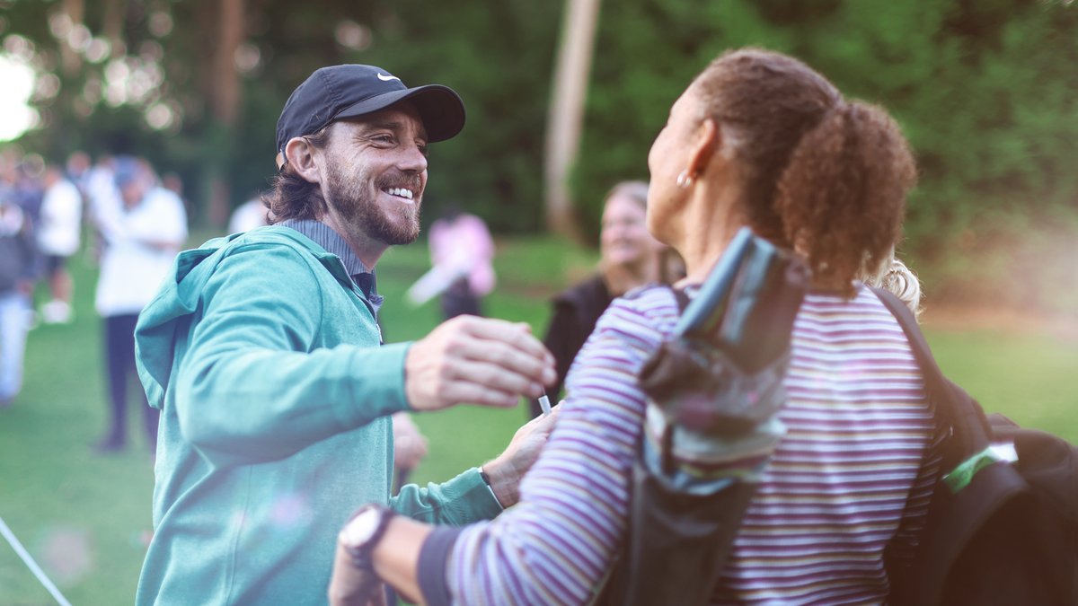 BMWPGA's tweet photo. What. A. Day.π€©π€©
#BMWPGA | #RolexSeries #ProAmDay https://t.co/hkPPwhLadM