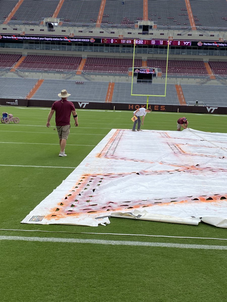 Setting out the VT stencil.