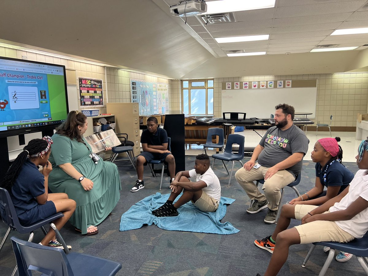 KCPS_Knotts's tweet image. #KCPSLovesToRead #kcpsreads Here at Success Academy we are daring to believe in #StopandRead