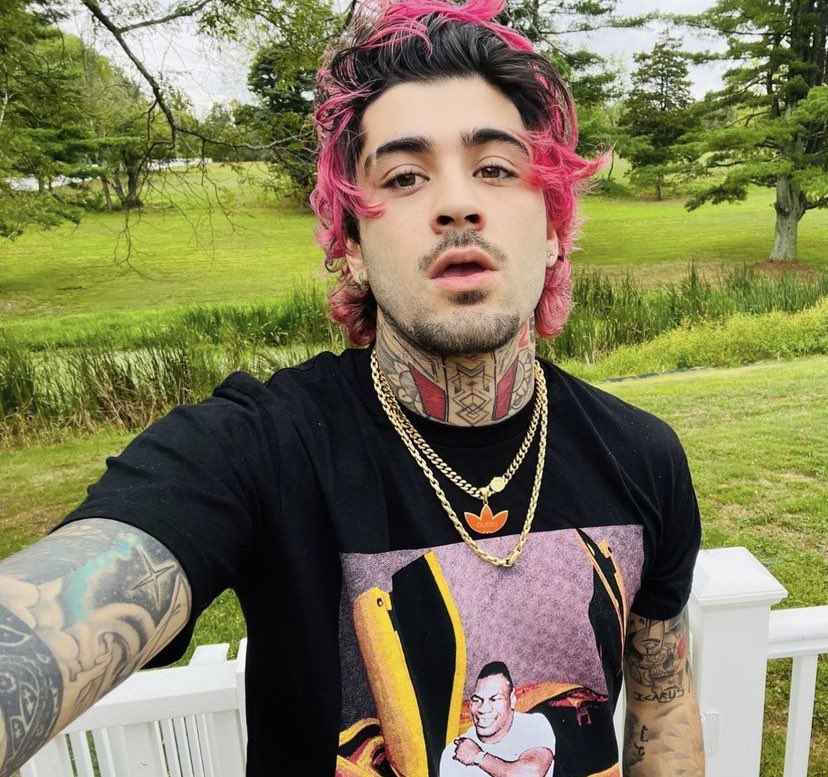 outoczquad's tweet photo. HI ZAYN https://t.co/Eno8mJp6ll