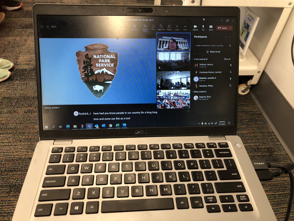 KeyFantastic4th's tweet photo. Fourth Graders learning about the @NPSYouth every kid outdoors program. Let’s go!!!! @EscuelaKeyAPS https://t.co/Z3e3lfj1Jn