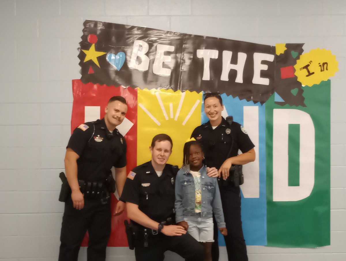 While stopping to do a routine walkthrough, some of our community police officers stopped to pose for a picture in our "Be the I in Kind" display. Thank you, officers, for your service in keeping our school community safe! #MillbrookPRIDE #communityhelpers #bettertogether