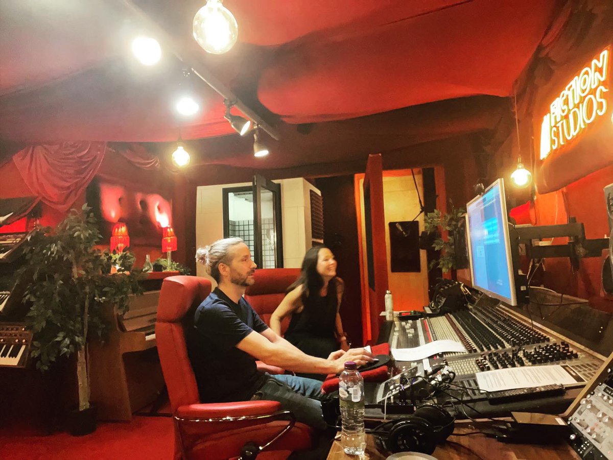 LittleLoreMusic tweet media