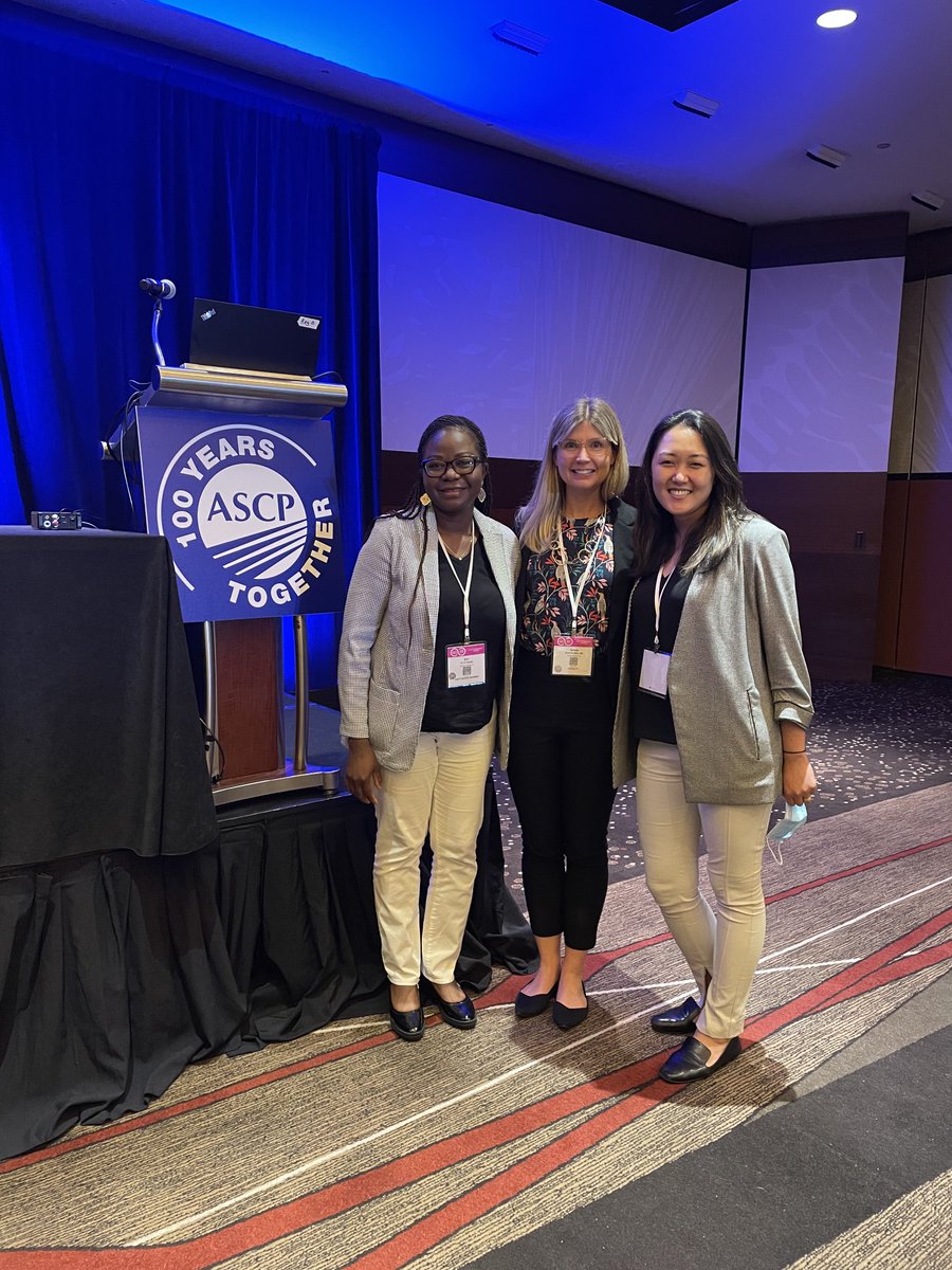 Thank you ⁦@AnneMillsMD⁩ for an inspirational and incredibly informative session on endometrial carcinoma at the Michele Raible Lecture. ⁦@EviAbadaMD⁩ and I really enjoyed it. Your tips for trainees were 🔥🔥🔥! ⁦@ASCP_Chicago⁩ #ASCP100, #ASCPResCo, #ASCP2022