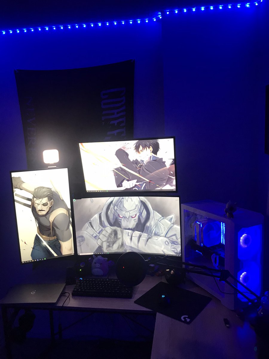 Squid2175's tweet photo. got the new lighting set up for the streams, super pumped.
catch me at 7pm ct for episode 2 of the #roadtolegendary !!!
https://t.co/iry5d7KbOE https://t.co/52wJLKazrU