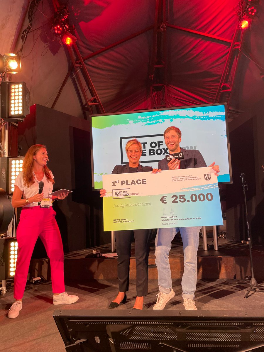 PIRATESummit's tweet photo. And the winner of the OUT OF THE https://t.co/WxZrMnj3Vp Award 2022 is... AccureBattery. Congratulations!! You are taking home the incredible prize of 25k Euro! #ootbnrw #RaiseYourself https://t.co/DdKhvB1axc