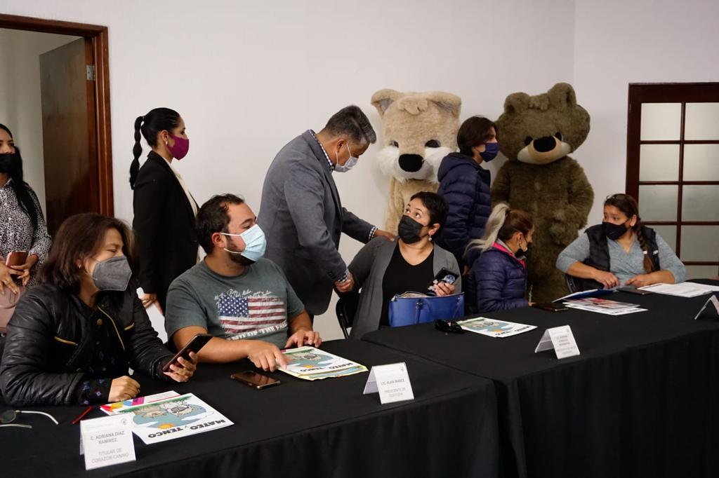 AlfredoQuirozF's tweet photo. Agradezco la invitación de @anamunizneyra, Presidenta Municipal Constitucional de #SanMateoAtenco y @pato_bucardo, titular de @mateoytenco a la Segunda Reunión de Trabajo con Asociaciones Protectoras de Animales
1/2 https://t.co/Xsdrf2xPu1