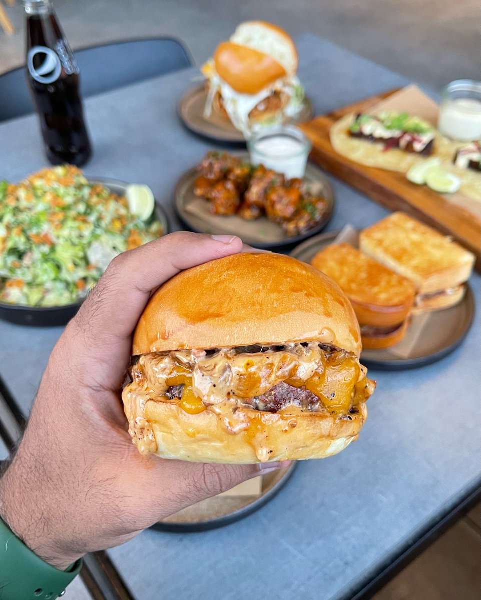 فيه أحد ماجرب #برقرهوليك من #توماهوك ؟ <a href="/Tomahawk_sa/">توماهوك TOMAHAWK</a> (at <a href="/Tomahawk_sa/">توماهوك TOMAHAWK</a> in Riyadh) swarmapp.com/c/eYYcNOj45Eh