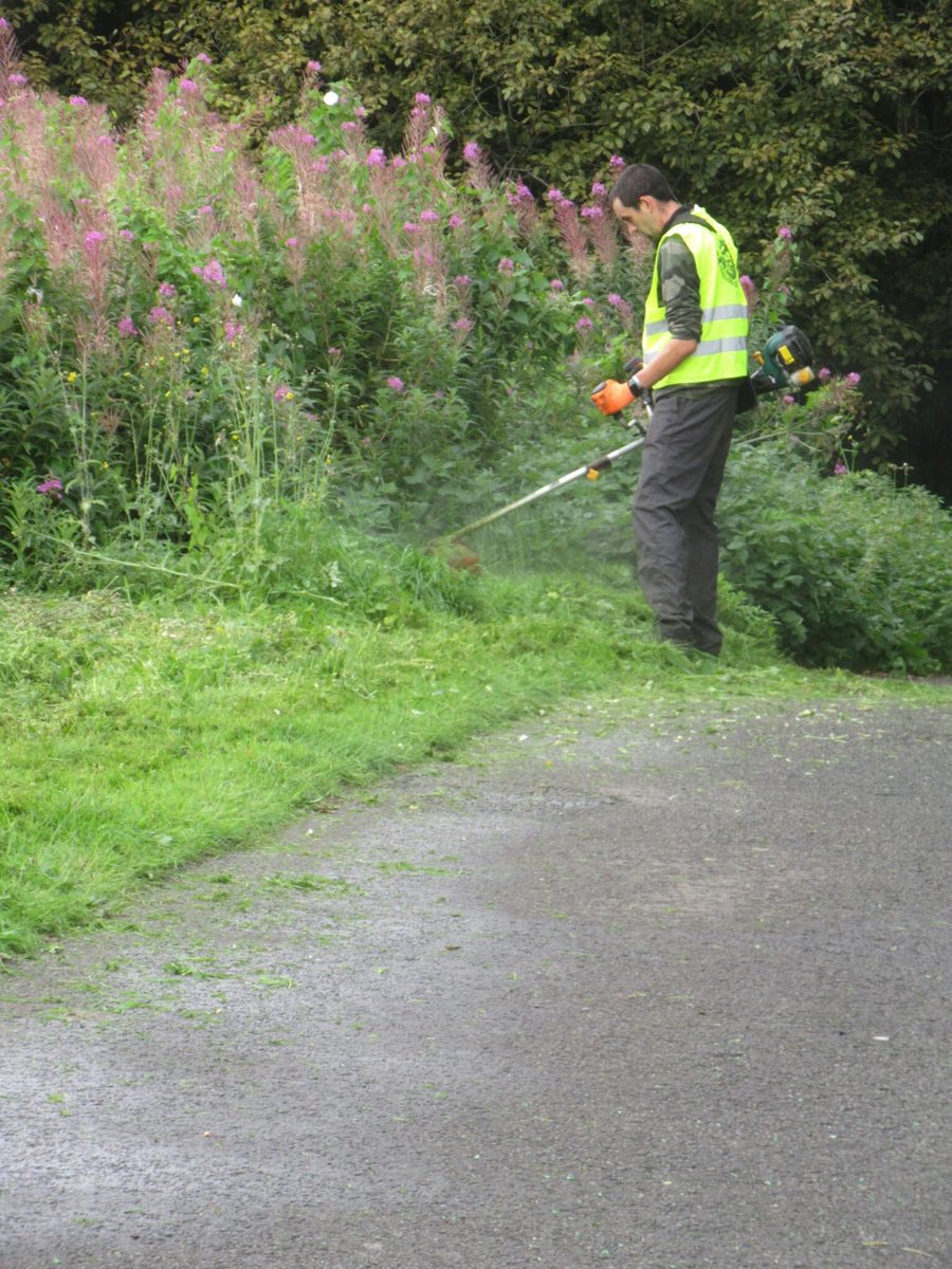 connor3101's tweet photo. More work completed by myself and volunteers from @SwafGreenbelt doing @scottishcanals job for them since they aren’t interested in doing any work along the monklands canal between Calderbank and sikeside.  @c_topley @MillarRichard https://t.co/hTNeyvWtG5