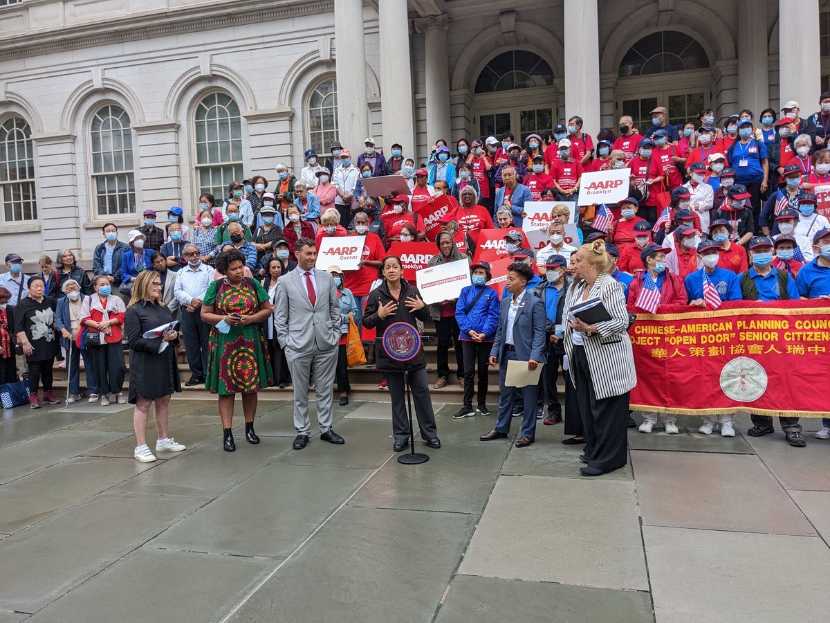 cpc_nyc's tweet photo. CPC staff and 150 older adults from our Brooklyn, Manhattan, and Queens Senior Centers joined @CMCrystalHudson, @galeabrewer, @LindaLeeforNYC, @Lynn4NYC, @Kristin4Harlem, @alexaforcouncil, and @EricDinowitzNYC this morning, urging @NYCCouncil to pass the #AgeInPlaceNYC package. https://t.co/7OlIsElzUJ