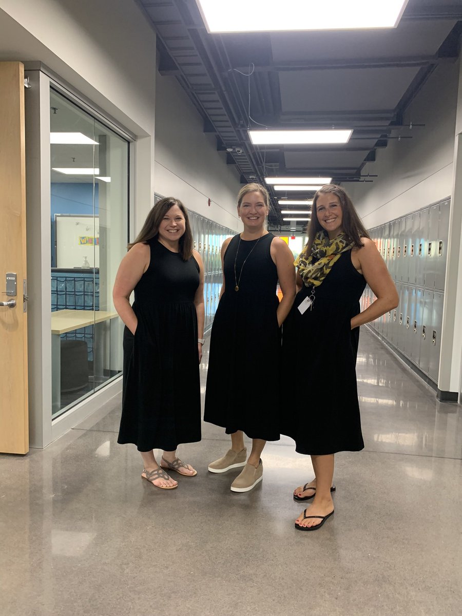 MrsHiggsHMS's tweet photo. I guess when you teach next to each other long enough, you start to dress the same.  #ithaspockets #hmsraiderpride @RysBrandy @NorthvilleEDU https://t.co/LoNyOIJsPC