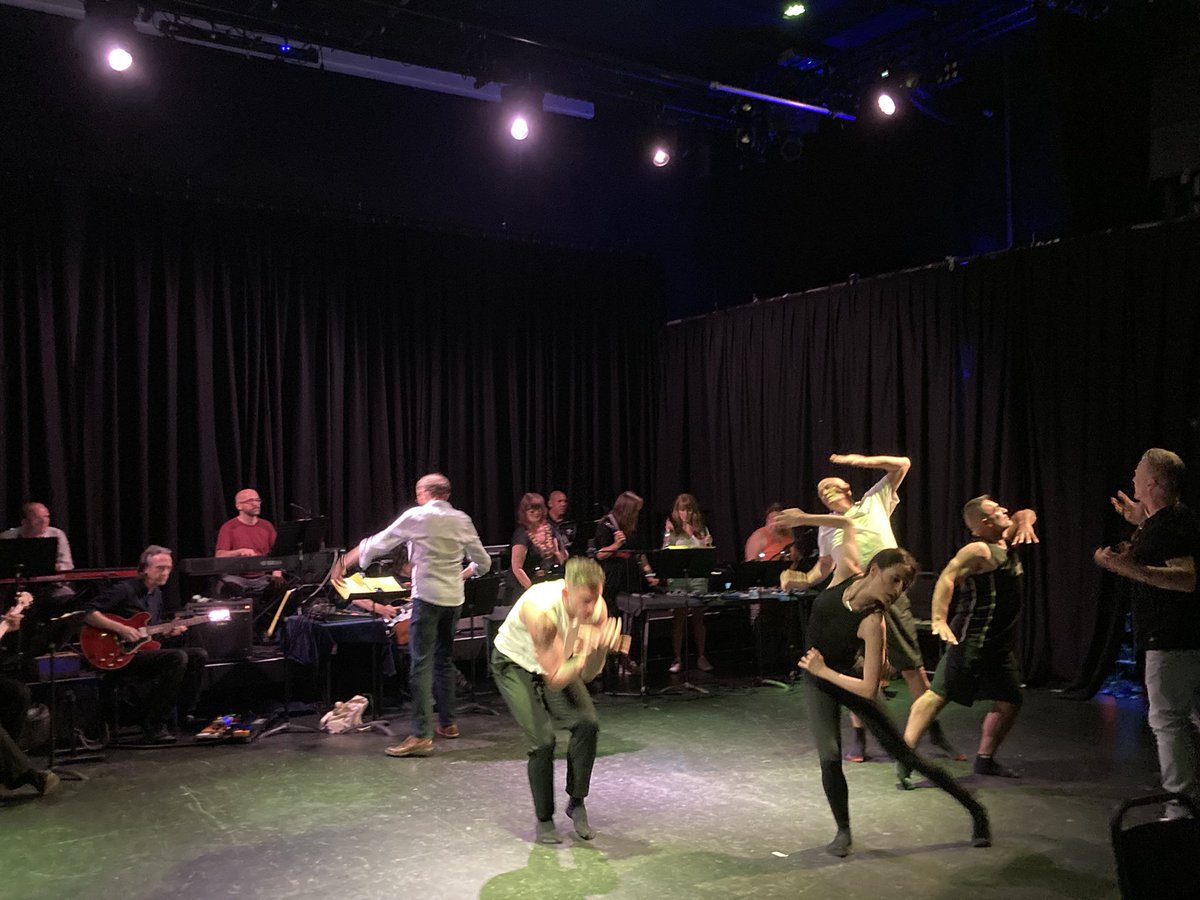 Rehearsals underway for tomorrow’s #PerformingRecovery knowledge - practice exchange <a href="/LCMPerfArts/">LCM Performing Arts</a> @LCMLive <a href="/FallenAngelsDT/">Fallen Angels 💜</a> <a href="/newnoteorc/">New Note Orchestra</a> Exciting schedule of recovery arts practice lined up!