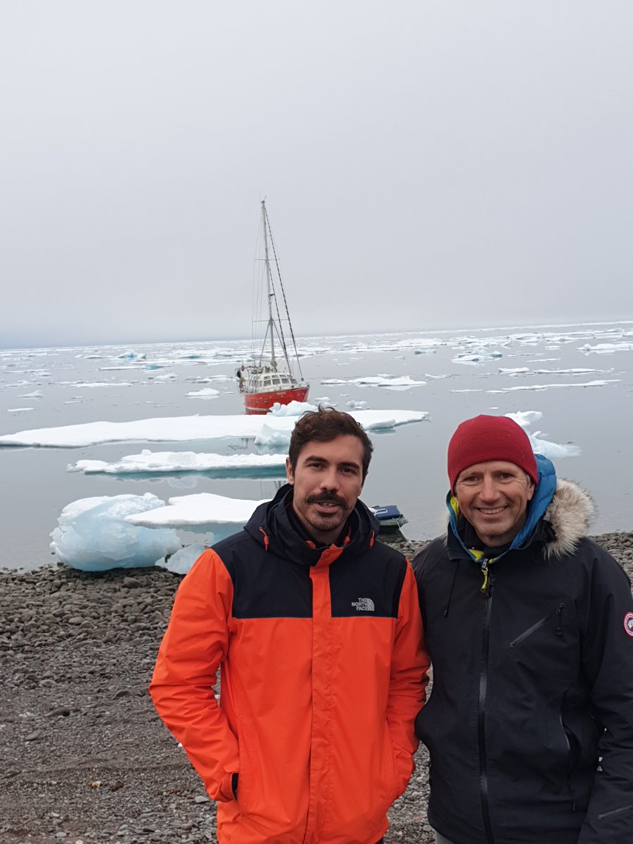 Our young ocean explorer @Loic_scz  PhD at <a href="/umontpellier/">Université de Montpellier</a> <a href="/umrMARBEC/">Marbec</a> sampling #eDNA in remote Arctic territories (Resolute Bay) with  <a href="/SPYGEN_Lab/">SPYGEN</a>  <a href="/VIGILIFEeDNA/">VIGILIFE</a>  protocols

Expedition part of the SHIFTeDNA project <a href="/AgenceRecherche/">ANR - Agence nationale de la recherche</a> <a href="/fns_ch/">Fonds National Suisse</a> led by <a href="/stephmanel/">Stephanie Manel</a> and <a href="/loic_pellissier/">Loïc Pellissier</a>