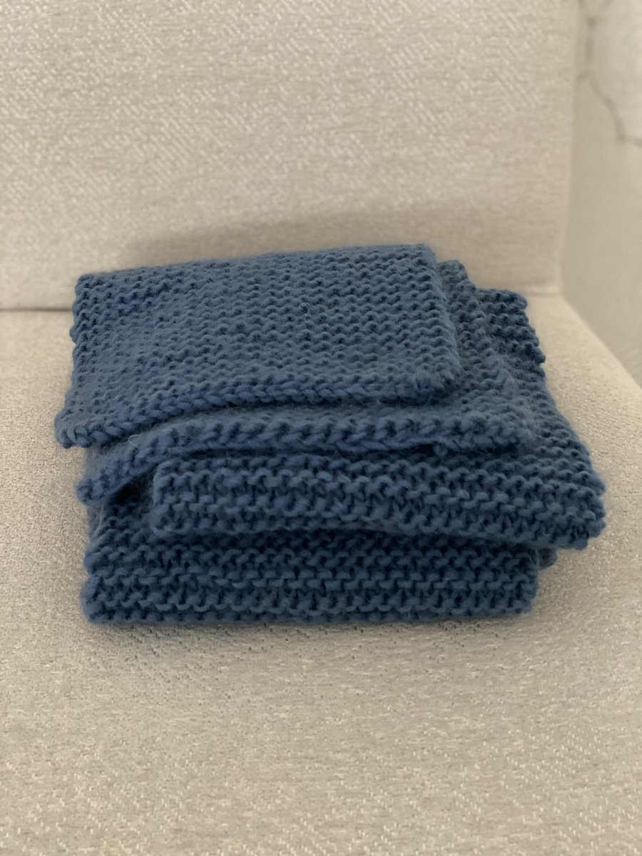 SunshineScot's tweet photo. Last week I decided to knit for the 1st time since primary school. I needed salve for the mind and thought knitting might be just the thing. Today I have a scarf (in lovely wool from @theyarncake). It could be neater, but I loved knitting it. #distractiontechnique https://t.co/43I1OPPC16