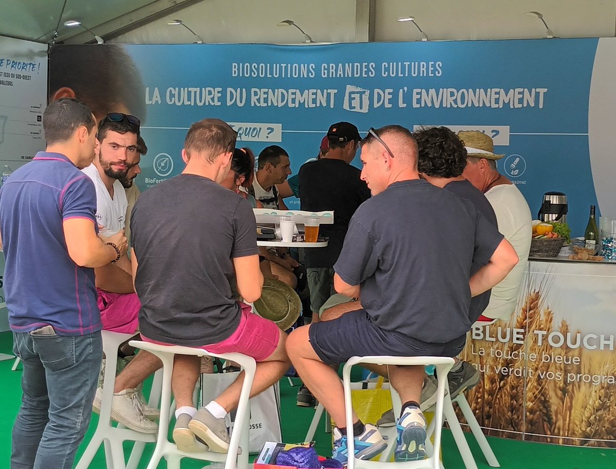DESANGOSSE's tweet photo. 1ère journée @Innovagri1 réussie pour DE SANGOSSE👍
Des échanges riches et des visiteurs passionnés par nos #Biosolutions. La #BlueTouch a opéré ! 😁
Hâte de vous retrouver demain aussi nombreux pour la 2 eme journée 👋 https://t.co/Ywz029BKxq