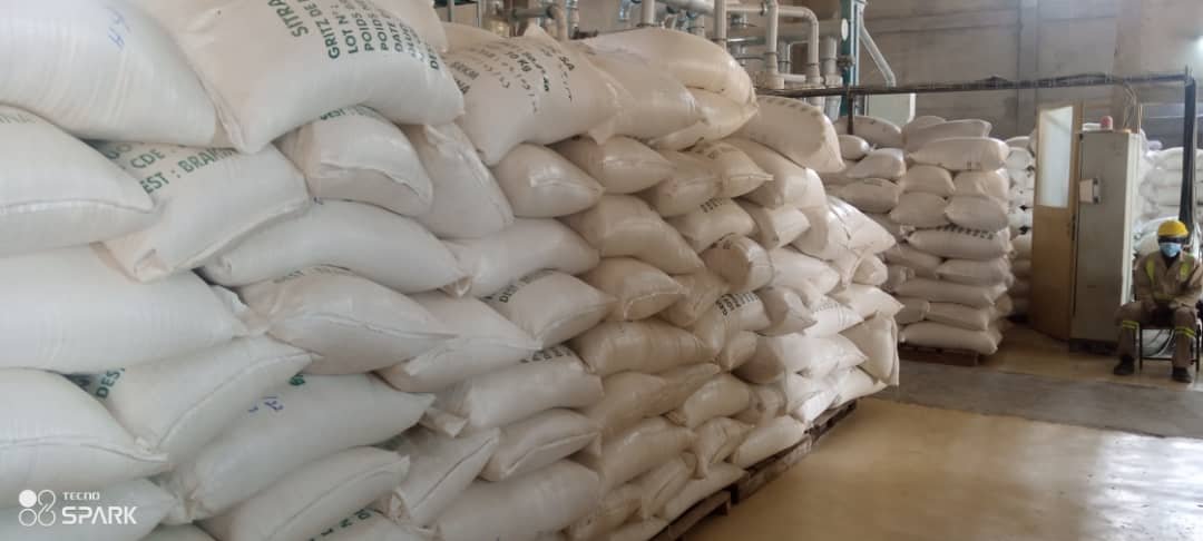 IFDCBurkina's tweet photo. Visite de terrain de notre partenaire #KFW bailleur de notre projet #PACTE. Etape de l'usine de la Société Industrielle de Transformation et de Commercialisation des Céréales #SITRAC. Visite conduite par le Directeur Général de SITRAC @IFDCGlobal @KfW_FZ_int @IFDCNWAF @AdodoAbalo https://t.co/j3jqSUnjq4