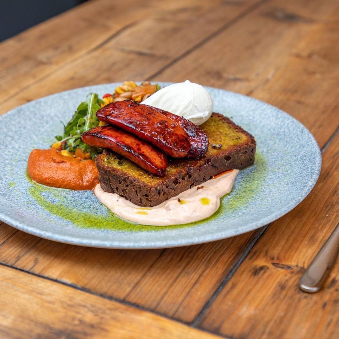 Knightox_london's tweet photo. BOTTOMLESS AUSSIE-STYLE BRUNCH  🥂

Our foodie feature this week has to be @lantanacafe 

If you have yet to visit one of their locations in Shoreditch, Fitzovia, or London Bridge… we highly recommend you do 🤤

 £40 Unlimited Prosecco or Mimosas with any brunch item. 
Al https://t.co/vNhGLLsL3m