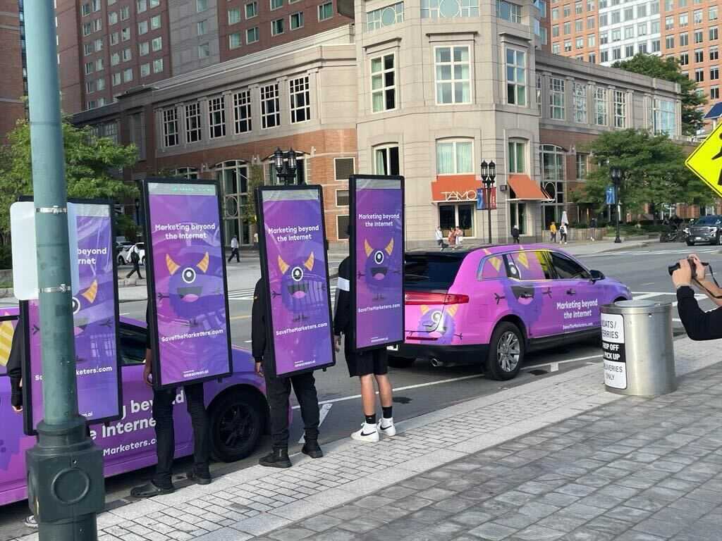 onescreenai's tweet image. The gang&apos;s all here 😍👾

Have you spotted #OSai in the wild yet at @INBOUND? 

🧠 Learn more about marketing beyond the internet: hubs.ly/Q01lGmn20 

#onescreenai @HubSpot #INBOUND22 #hubspot