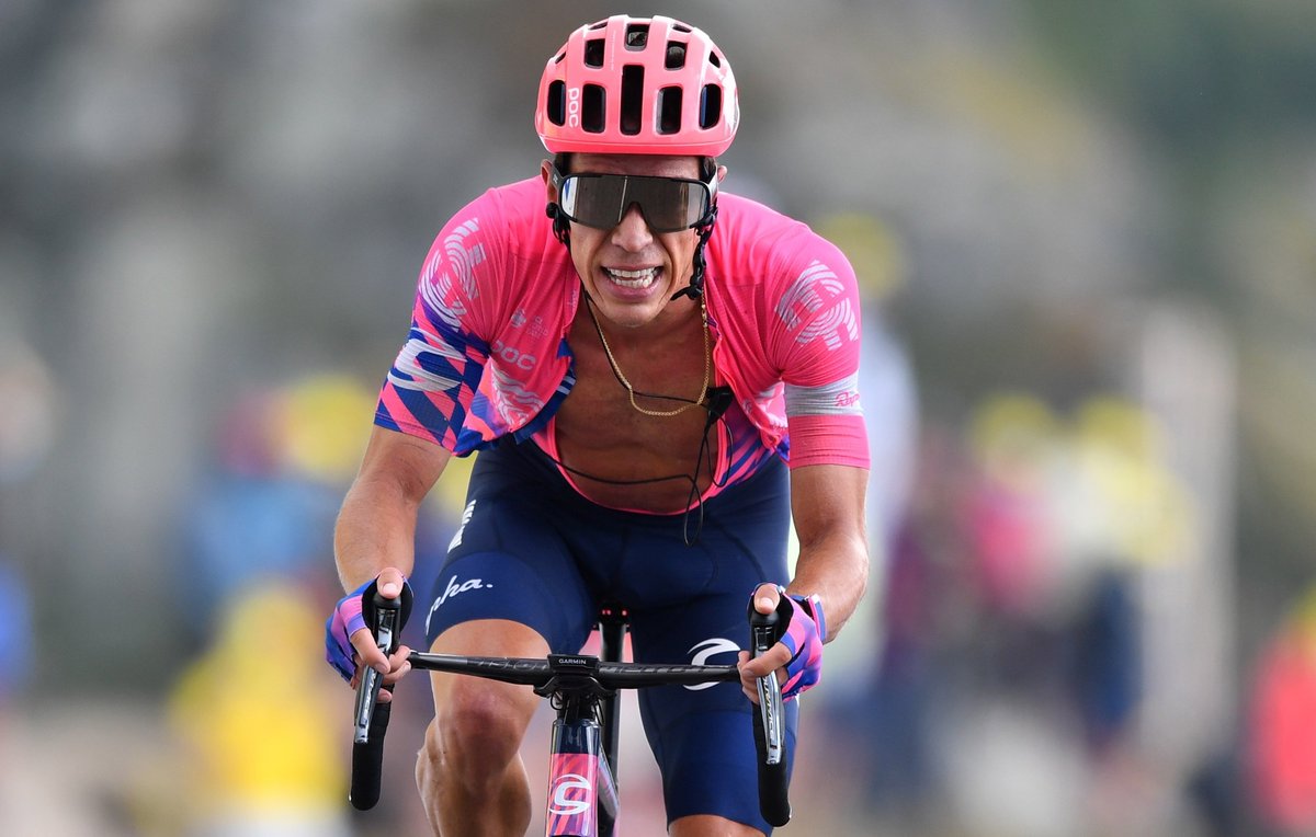 elpoderoso143's tweet photo. El incansable guerrero @UranRigoberto gana la etapa 17 de #LaVuelta22
Gracias Rigo por dar una alegría mas a los colombianos.🇨🇴🇨🇴🇨🇴🚴♀️🚴♀️🚴♀️
#GrandeRigo
@mario_sabato https://t.co/NuYijKpQ0t