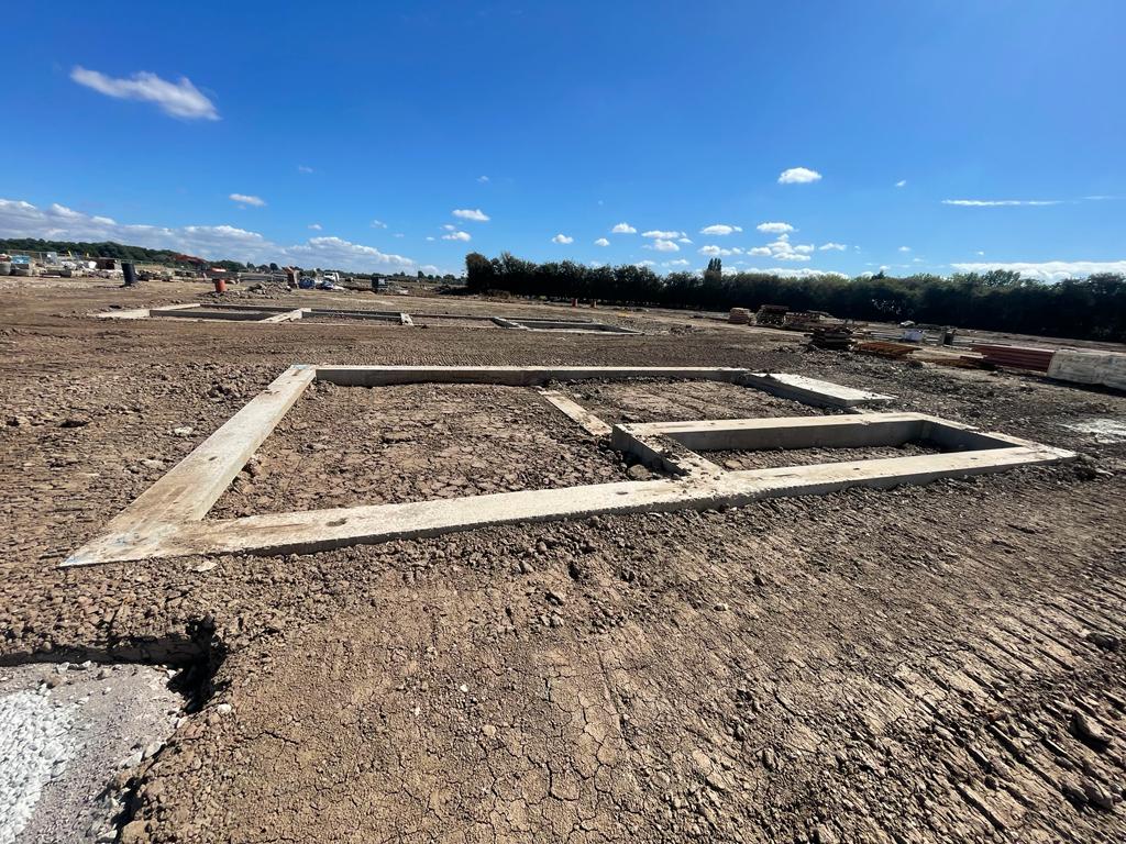 RogerBullivant's tweet photo. Beautiful completed RBeam plots by #RBYorkshire...๐๐
It's what we do.๐คท
Learn more๐ https://t.co/UTvSYjDWjR
#foundationsolution #MMC #construction https://t.co/4tr11lVNx9