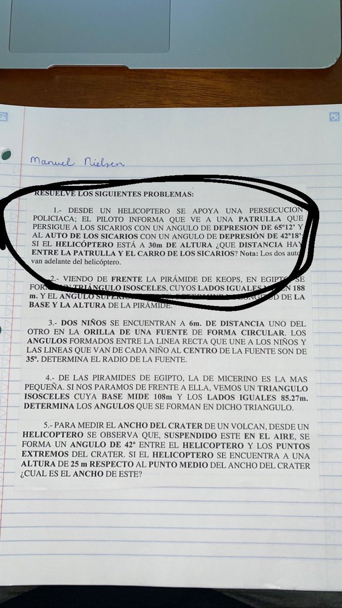 nielzen2005's tweet photo. Problema de matemáticas más normal en Sinaloa https://t.co/Wqs7bWQ4VF