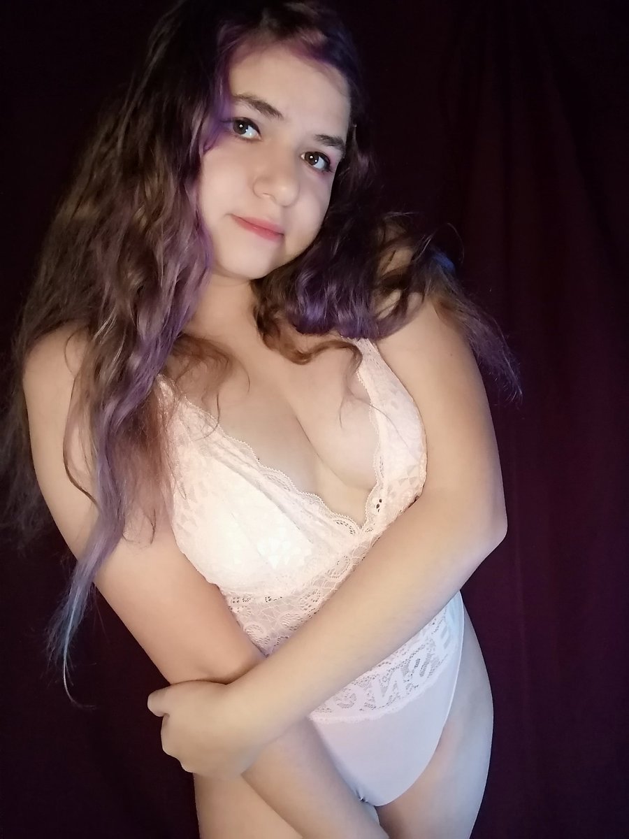 Grett_Sama's tweet photo. COMPREN PACKS O VIDEOS RICOLINOSSSS https://t.co/vcEaXq9mjZ