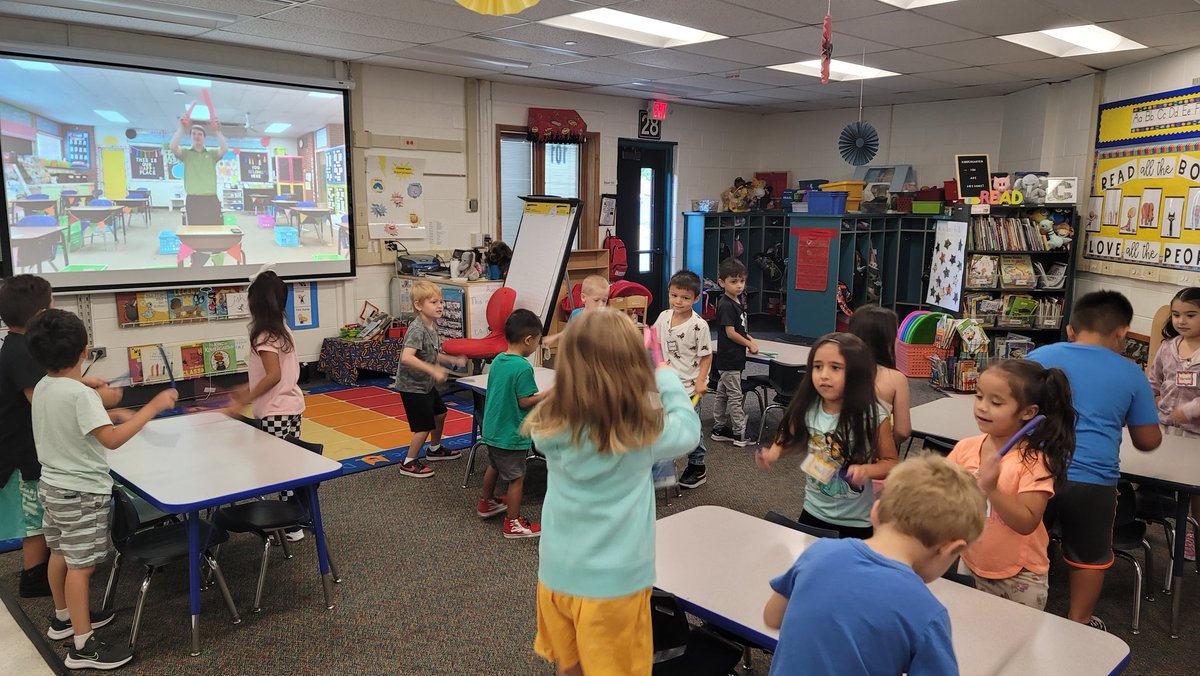 Ss trying out their cardio drumming skills!
<a href="/D59Byrd/">Admiral Byrd Elementary</a> #TogetherWeCan