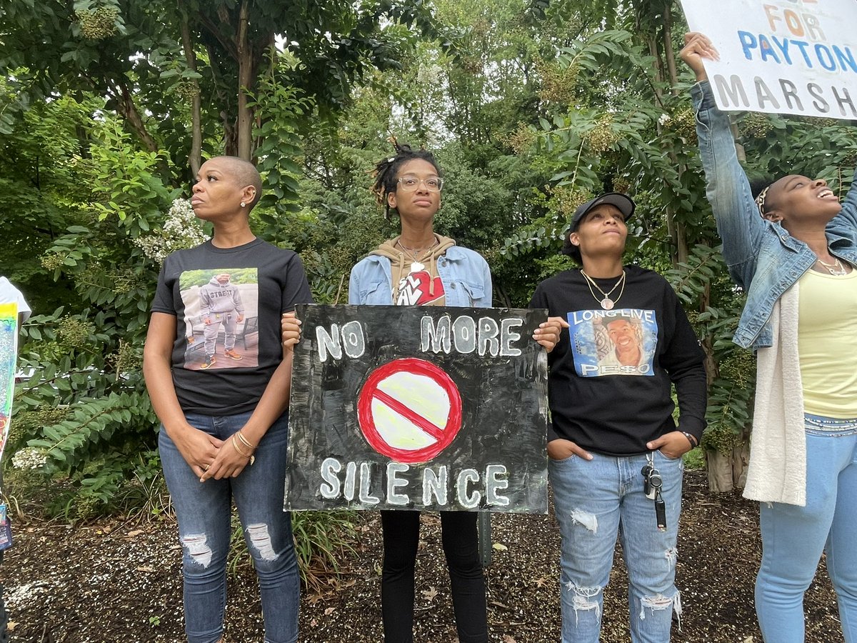 #HAPPENINGNOW 21-year-old Payton Marshall was shot and killed 2 years ago in Adelphi, MD. His mother says police have no suspects. Today his family is outside Prince George’s County Police headquarters hoping police do more regarding his case.