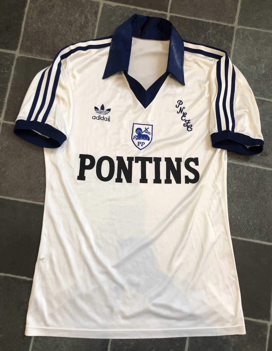 Andy Higginson ⚽️ PNE shirts tweet media