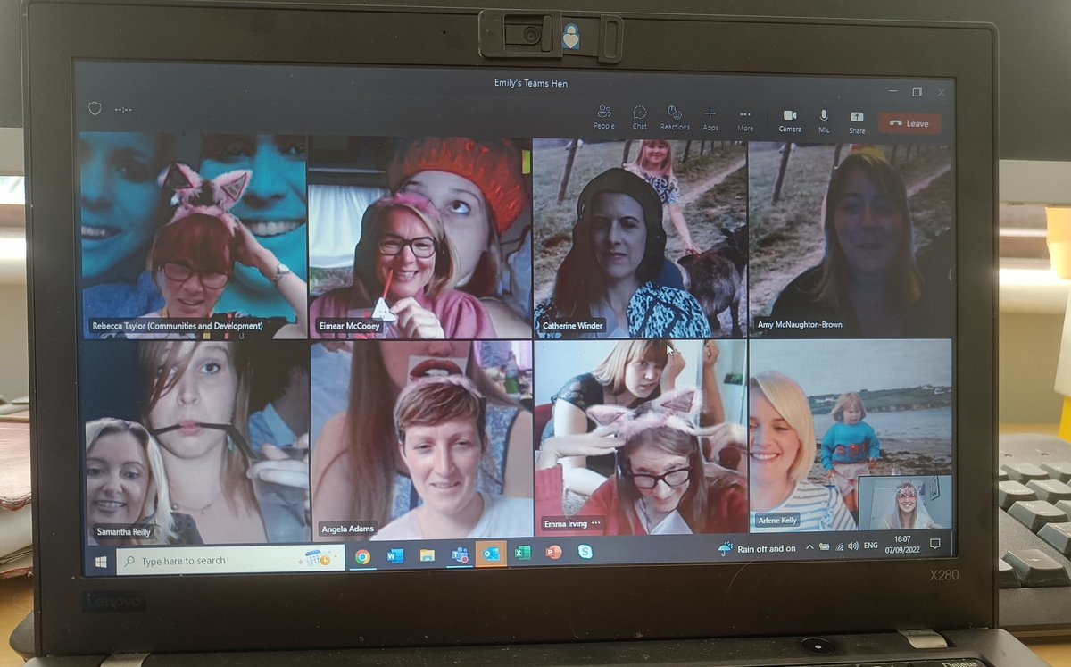 EmilyClarkMC's tweet photo. Thanks to the best team for a hilarious hen do!! Out of office on...time to get married 🥳💒👰 🤵 https://t.co/u6J0PeK72N