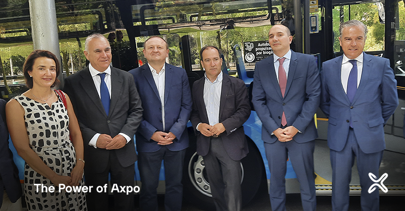 axpo_es's tweet photo. A partir de hoy, parte de la flota de autobuses de la @EMTmadrid 🚌 se moverá con #biometano procedente de la planta de Valdemingómez. Esta iniciativa del Ayto. de @MADRID y @axpo_es da un gran impulso a la #movilidadsostenible.
Te contamos más aquí ➡️ https://t.co/tMgqUDMN7a https://t.co/uWN588dFz4