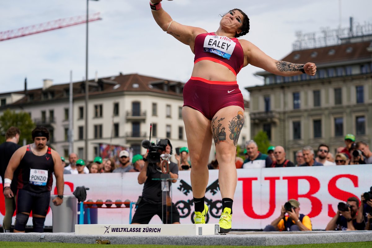 World Athletics (@worldathletics) on Twitter photo DIAMOND LEAGUE CHAMPION ๐
World champion <a href="/ealey_chase/">Chaseypoosp</a> ๐บ๐ธ claims the Diamond Trophy in the shot put with 20.19m!
๐ท <a href="/chiaramontesan2/">Chiara Montesano</a> / <a href="/Diamond_League/">Wanda Diamond League</a>
#ZurichDL DIAMOND LEAGUE CHAMPION ๐
World champion <a href="/ealey_chase/">Chaseypoosp</a> ๐บ๐ธ claims the Diamond Trophy in the shot put with 20.19m!
๐ท <a href="/chiaramontesan2/">Chiara Montesano</a> / <a href="/Diamond_League/">Wanda Diamond League</a>
#ZurichDL