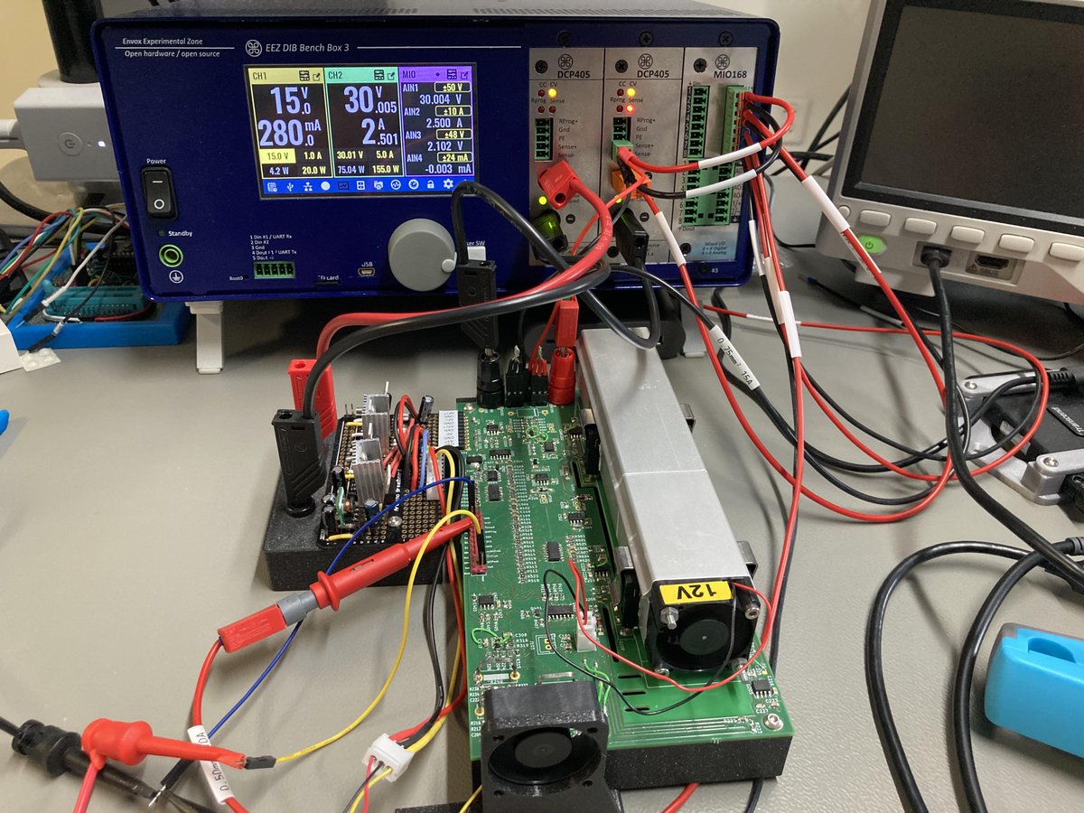 envox's tweet photo. Our Discord member Jan28 managed to dissipate up to 75 W with his electronic load module for #OpenHardware #BenchBox3! You're invited to follow his progress here: https://t.co/47b7mXfLcj https://t.co/l57UhgKiUS
