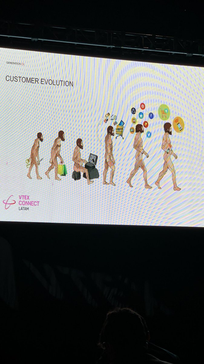 sucaflo613's tweet image. La pandemia aceleró el proceso digital en Latinoamérica y se hace necesario entender que debemos atender al consumidor tanto online, como offline: sin lugar a dudas la omnicanaidad, es la prioridad @VTEXcommerce #vtexconnect