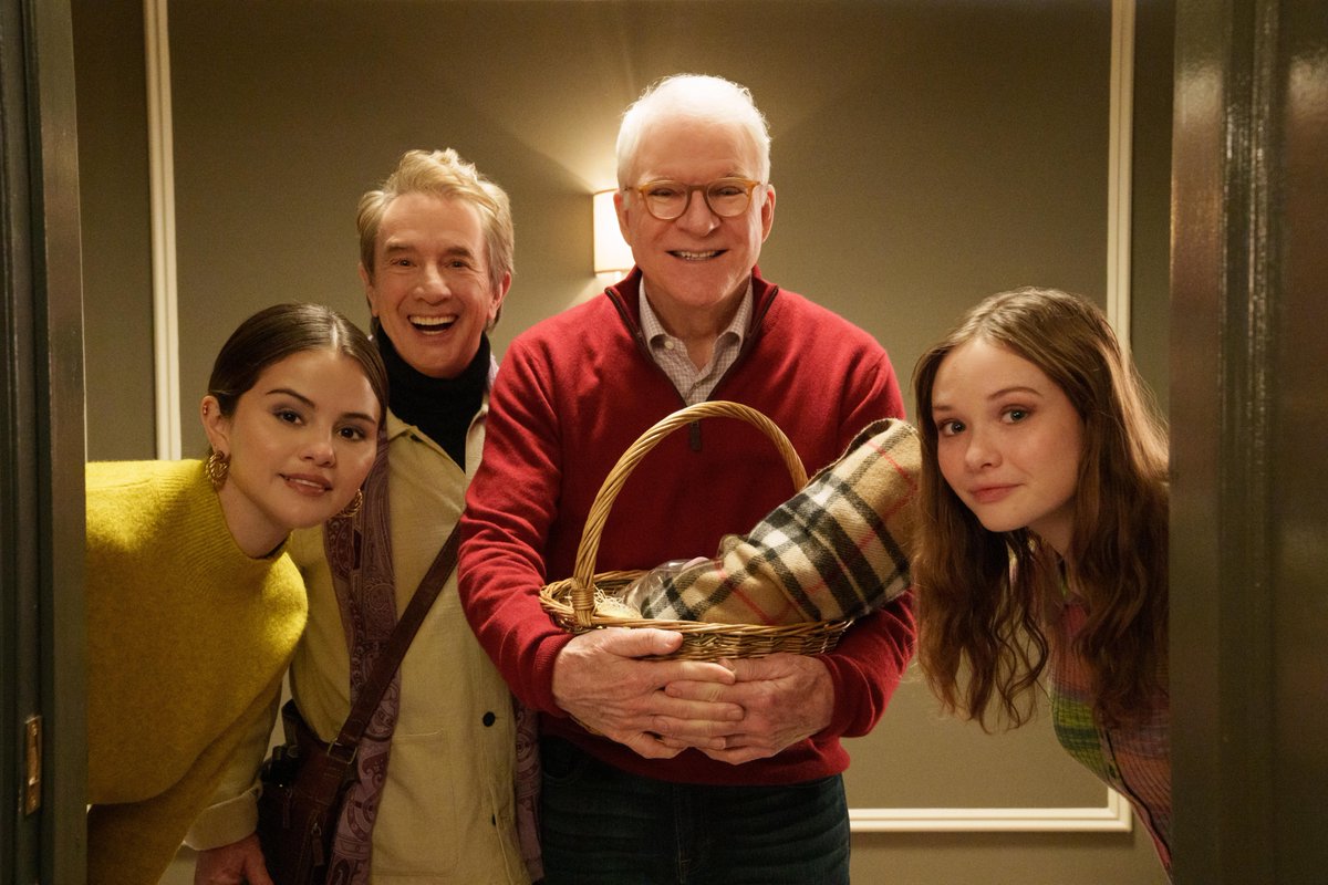 OnlyMurdersHulu's tweet photo. You open the door and see these four. What better be in that basket before you let them in? #OMITB https://t.co/ueoG0ghiOY
