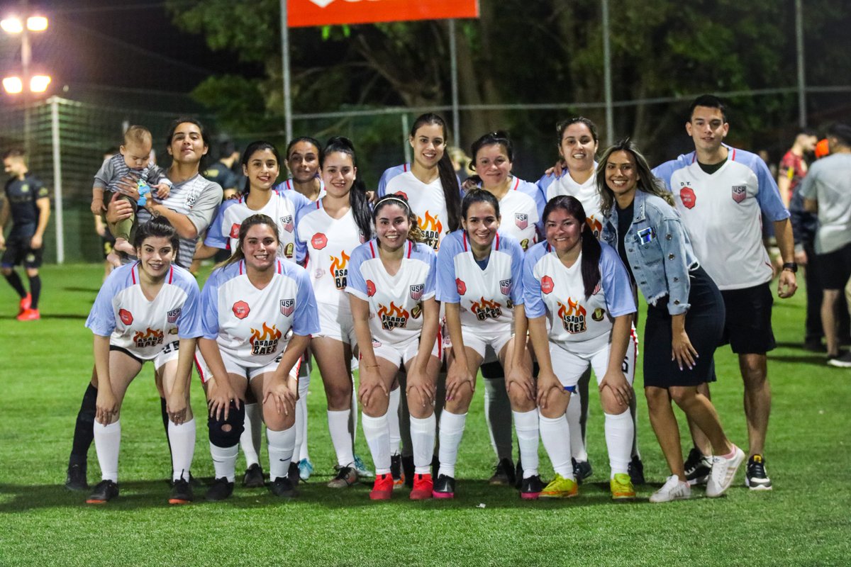 NandeFem's tweet photo. HOY JUEGAN ELLAS! ⚽️ https://t.co/laEtHRav6w