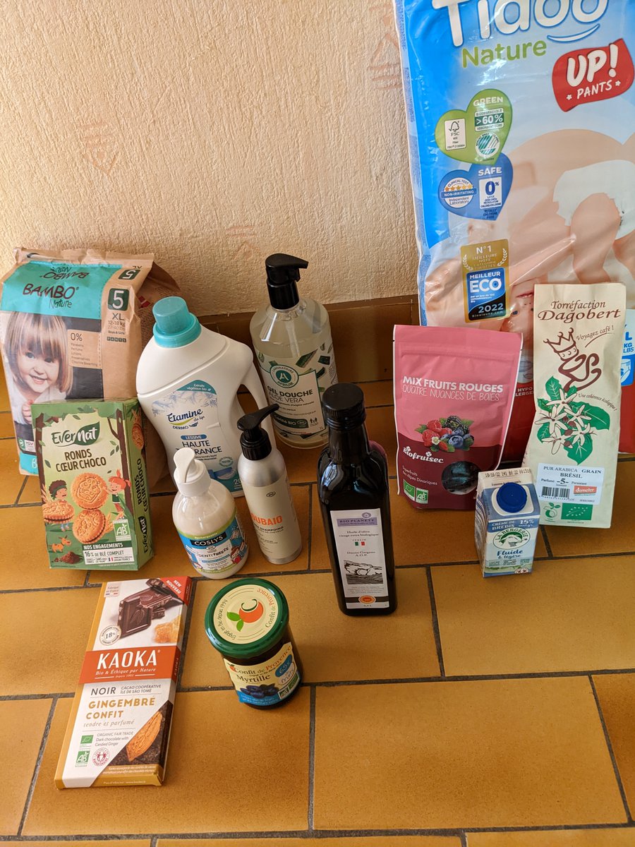 mimiAuvergne's tweet photo. J'ai Reçu aujourdhui un énorme colis , des produits Bio à tester #mpbio2023 , merci pour cette très belle sélection Meilleurs produits Bio #mpbio . https://t.co/Ena3UfvrYv