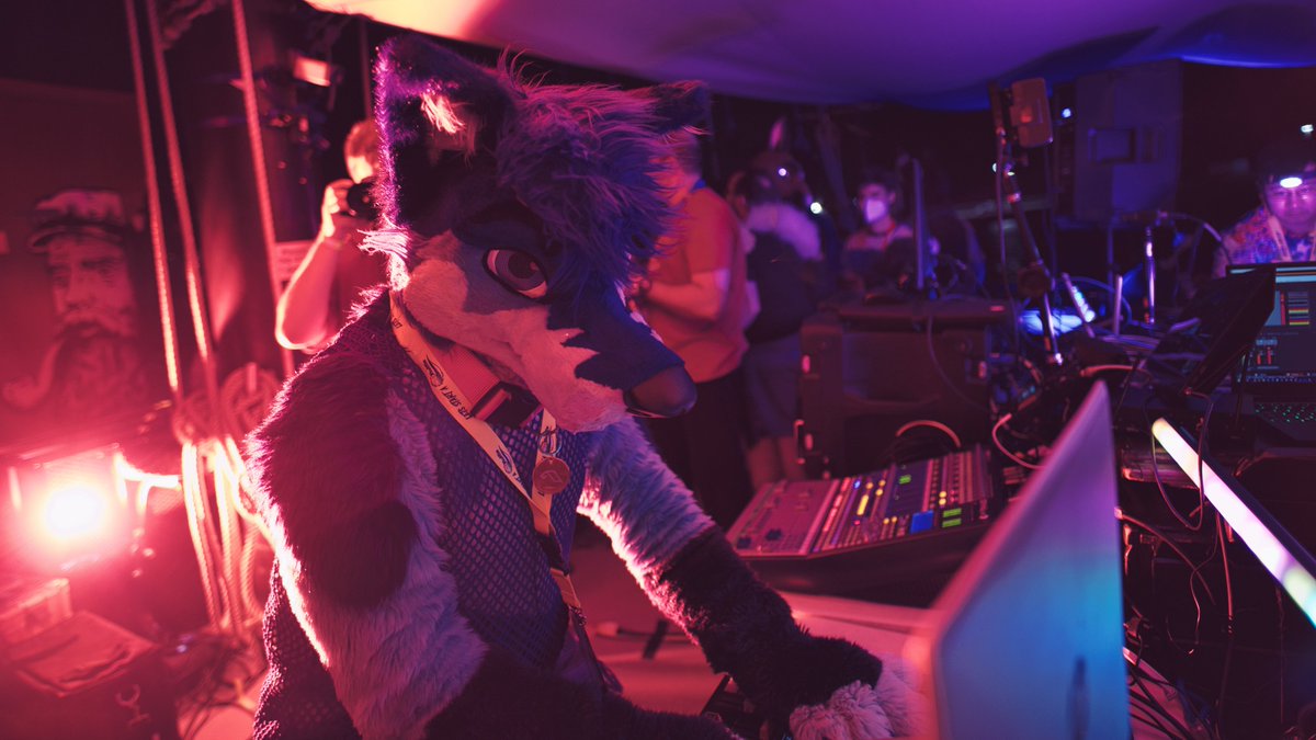 AzimuthAstra's tweet photo. And that wraps up the best furry event series on this side of the continent. Huge thanks to @avwuff and the team for delivering @furrykerfluffle events that redefined what we are capable of as a community. These memories will last forever. 🧡

📁: https://t.co/BIhSrTEDC3 https://t.co/B5WVVGd1hk