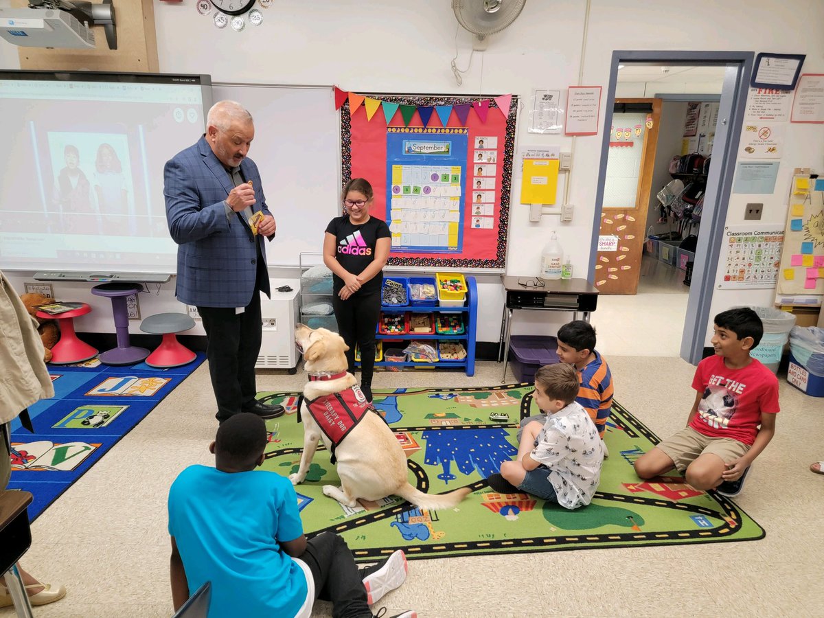 A special thank you to Mr. Cittadino and Daisy 💙🐾💛<a href="/OldBridgeTPS/">The Bridge</a> <a href="/MemorialPTA/">Memorial PTA</a>